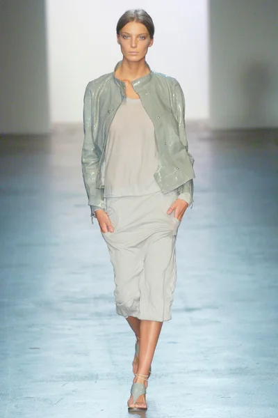 Look 7
